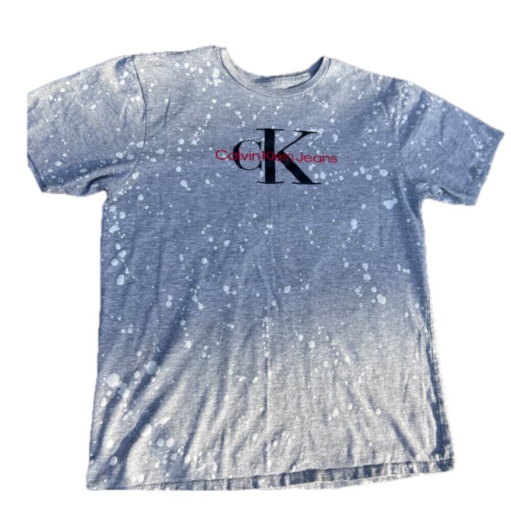 Calvin Klein - Kid's L 14/16 Tee Shirt Gray with White Paint Splatter Pattern
